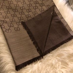 Gucci reversible GG wool/silk scarf (70x200cm)